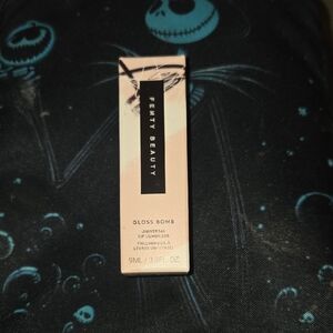 Fenty Beauty Gloss Bomb in Hot Choclit